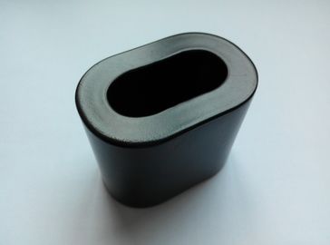 관습은 달걀 모양 나노 수정체 코팅 핵심을 만들었습니다